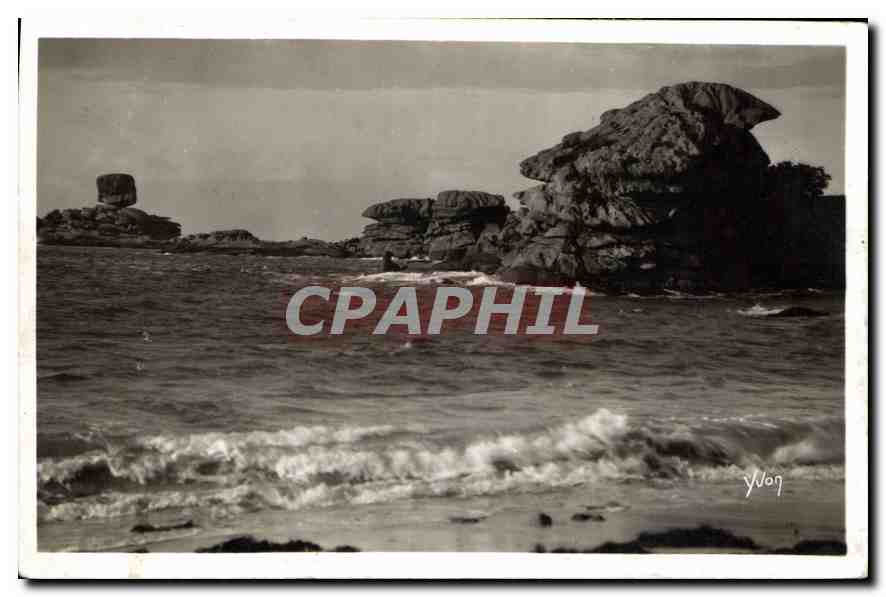 CPA Tregastel C du N les Rochers du De et des Tortues 