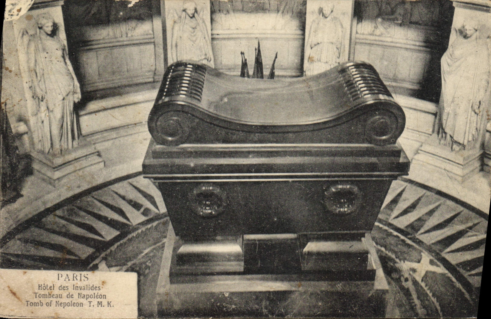 CPA Paris Hotel des Invalides Tombeau de Napoleon 