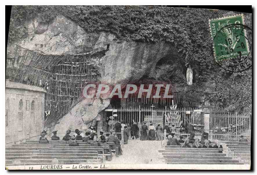 CPA Lourdes la Grotte 