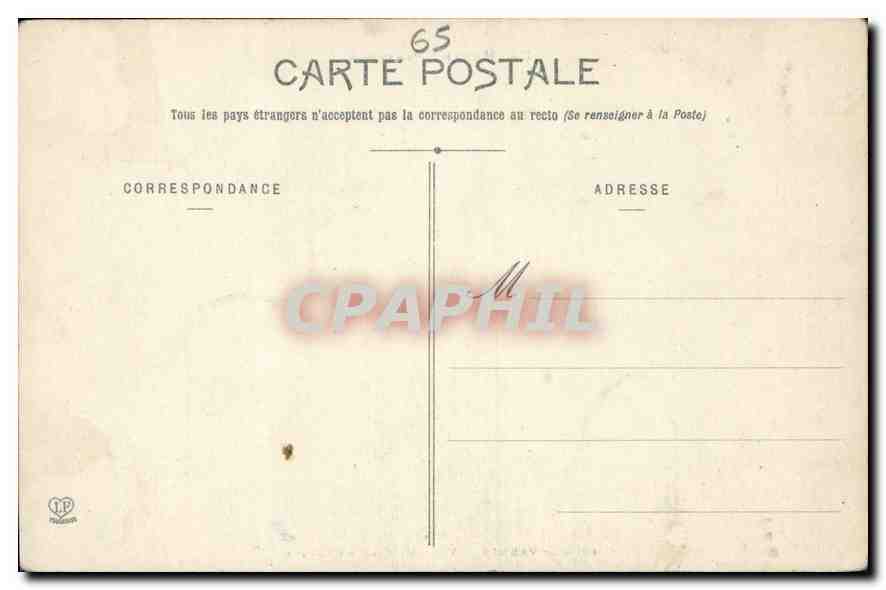 CPA Les Hautes Pyrenees Gavarnie vue generale du Cirque  — Verso