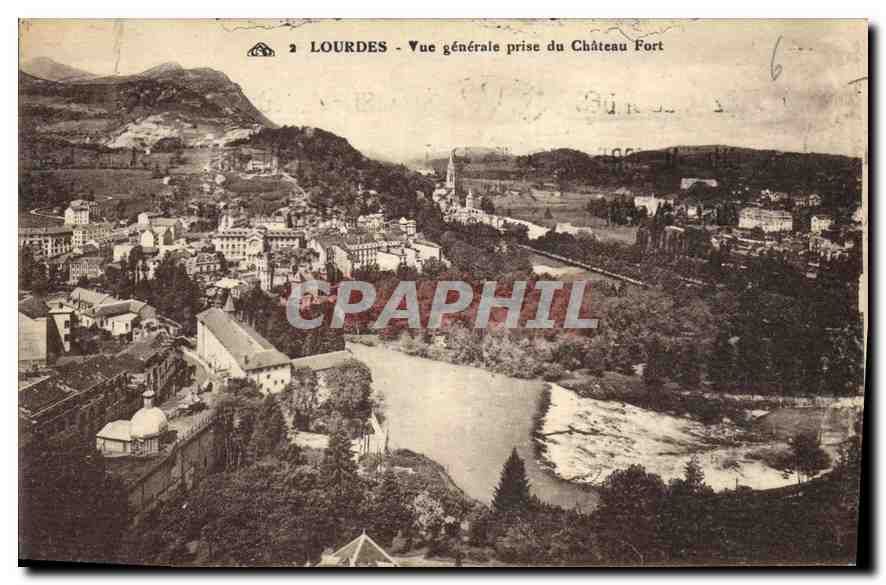 CPA Lourdes vue generale prise du Chateau Fort 