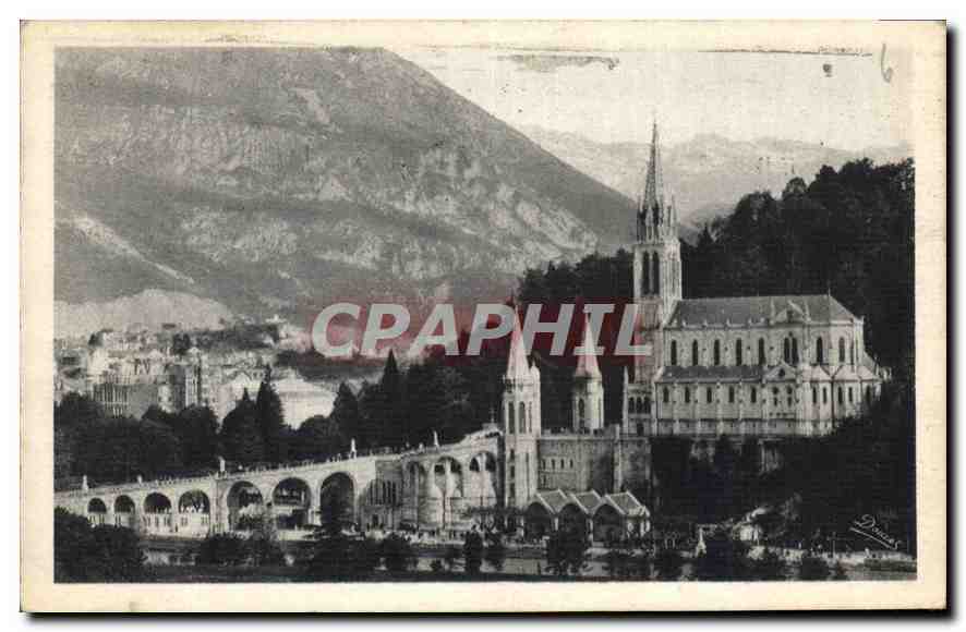 CPA Lourdes la Basilique et le Pic du Jer 