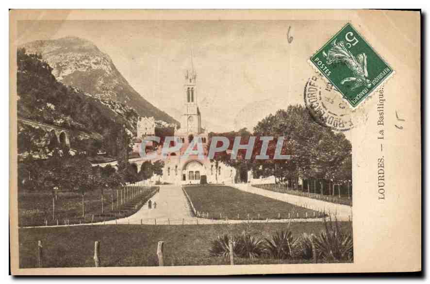 CPA Lourdes la Basilique 