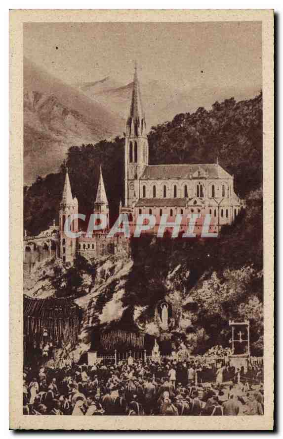 CPA Lourdes la Basilique et la Grotte 