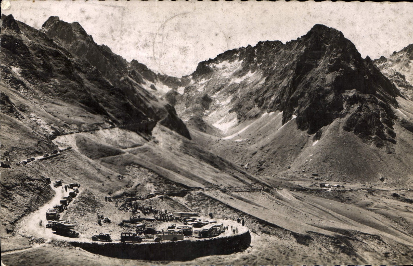 CPA Route du Tourmalet et Chaine des Pyrenees 