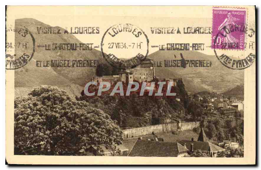 CPA Lourdes le Chateau Fort 