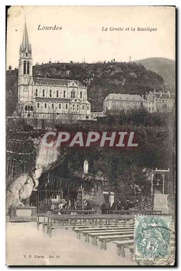 CPA Lourdes la Grotte et la Basilique 