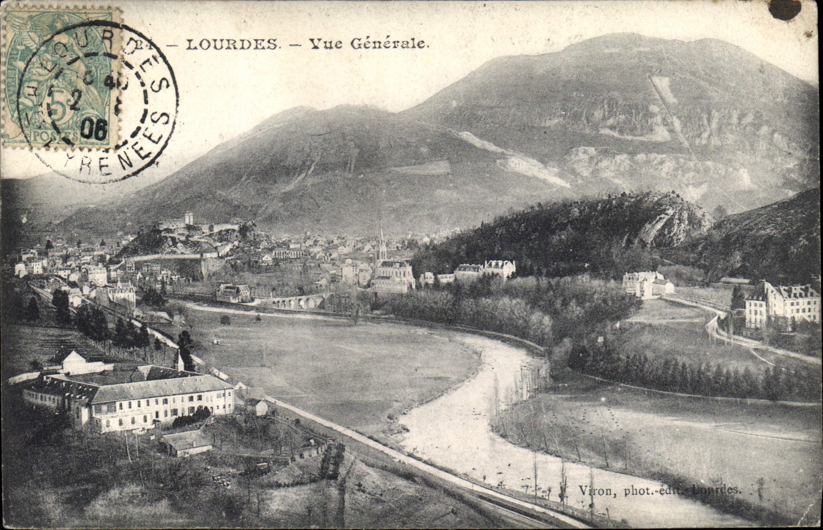 CPA Lourdes vue generale 