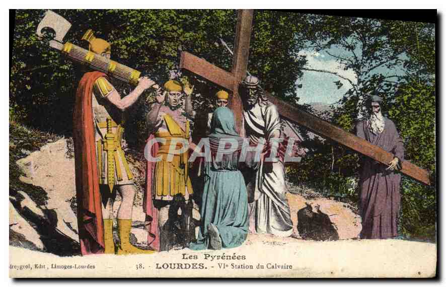 CPA Les Pyrenees Lourdes VI Station du Calvaire 