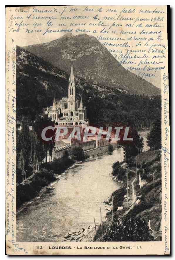 CPA Lourdes La Basilique et le Gave 