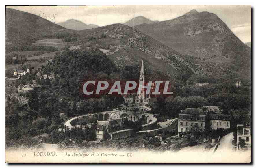 CPA Lourdes La Basilique et le Calvaire 