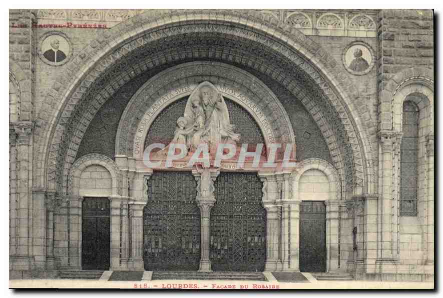 CPA Lourdes facade du Rosaire 