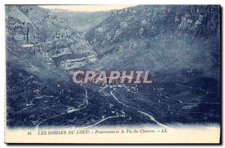 Les Gorges du Loup — Panorama et le Pic du Che tron — LL