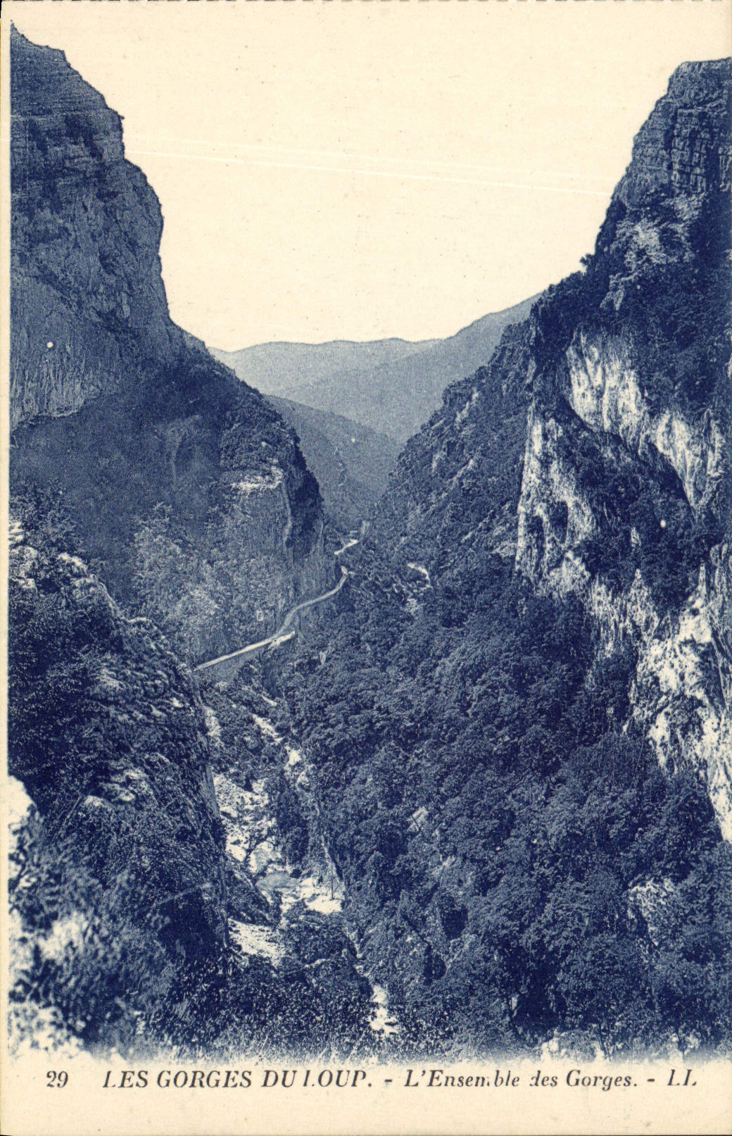 Les Gorges du Loup — L'Ensemble des Gorges — L.I.