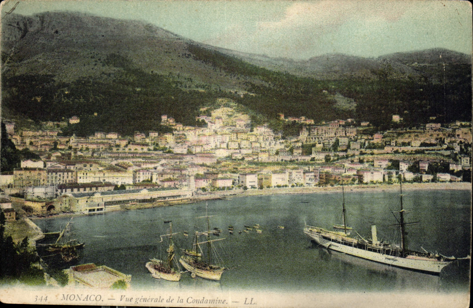 CPA Monaco Vue generale de la Condamine Bateau Voilier