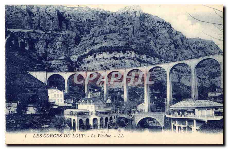 CPA Les Gorges du Loup Le Viaduc 