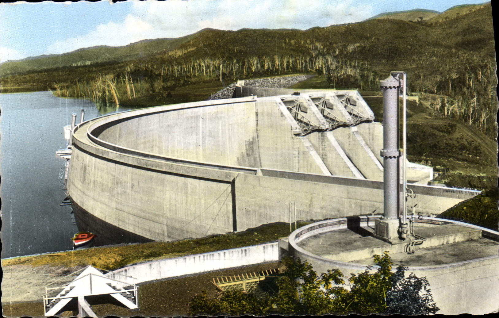 CPA Nouvelle Caledonie Nouveau Barrage de Yate 