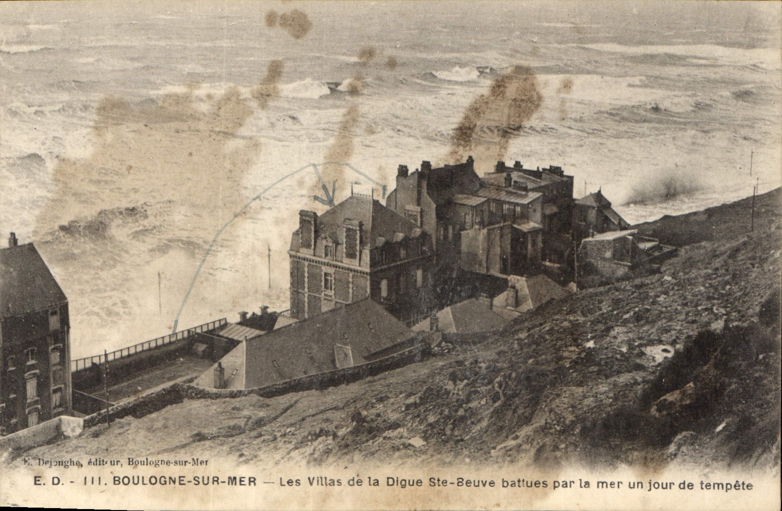 Las Villas de la Digue Ste-Beuve golpeadas por las olas en un día de tormenta — E. D. - III. Boulogne-sur-Mer