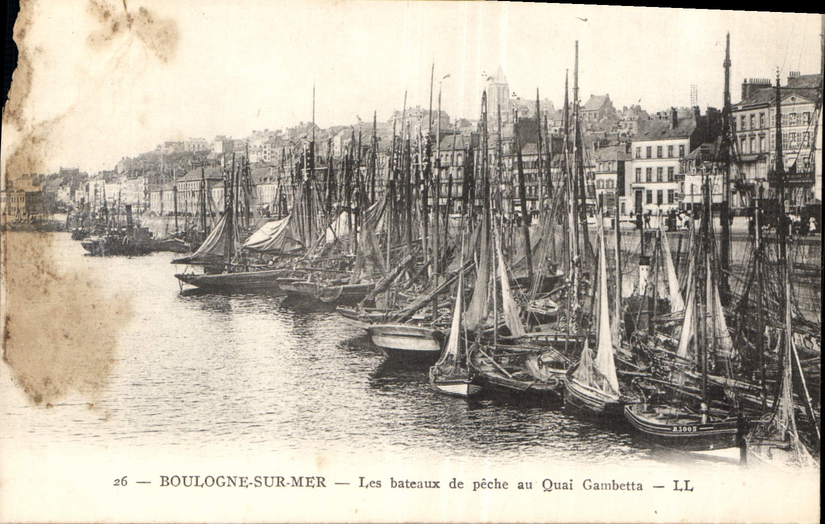 Boulogne-sur-Mer — I pescatori al molo Gambetta — LL