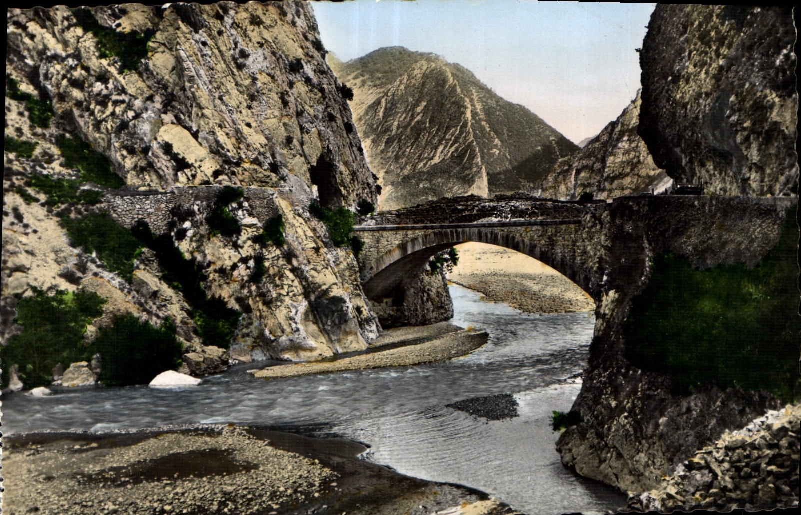 CPA Les Gorges de la Mescla A M 