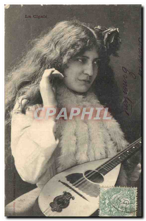 CPA La cigale Femme