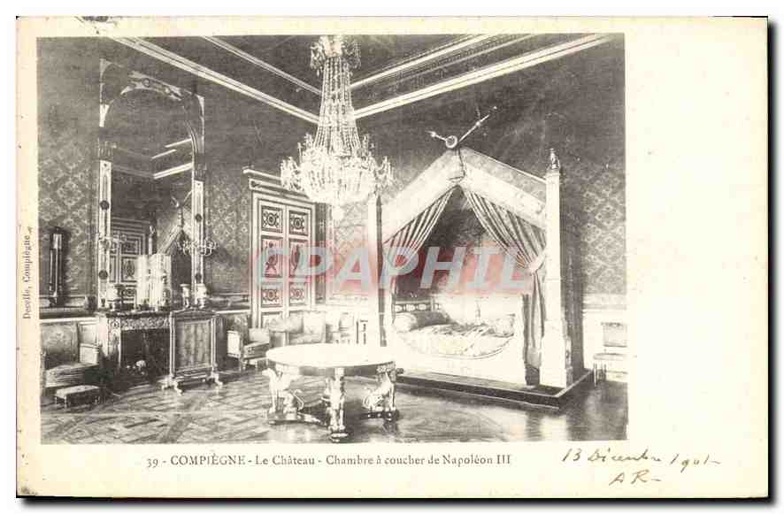 CPA Compiegne Le Chateau Chambre a coucher de Napoleon III 