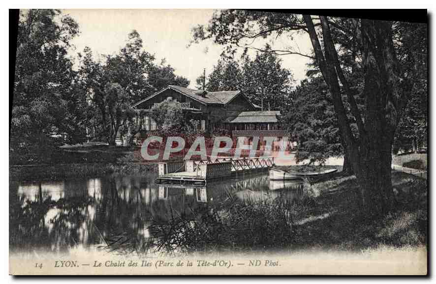 CPA Lyon Le Chalet des Iles Parc de la Tete d'Or 