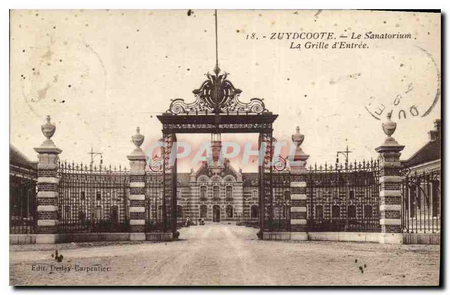 CPA Zuydcoote Le Sanatorium La Grille d'Entree 