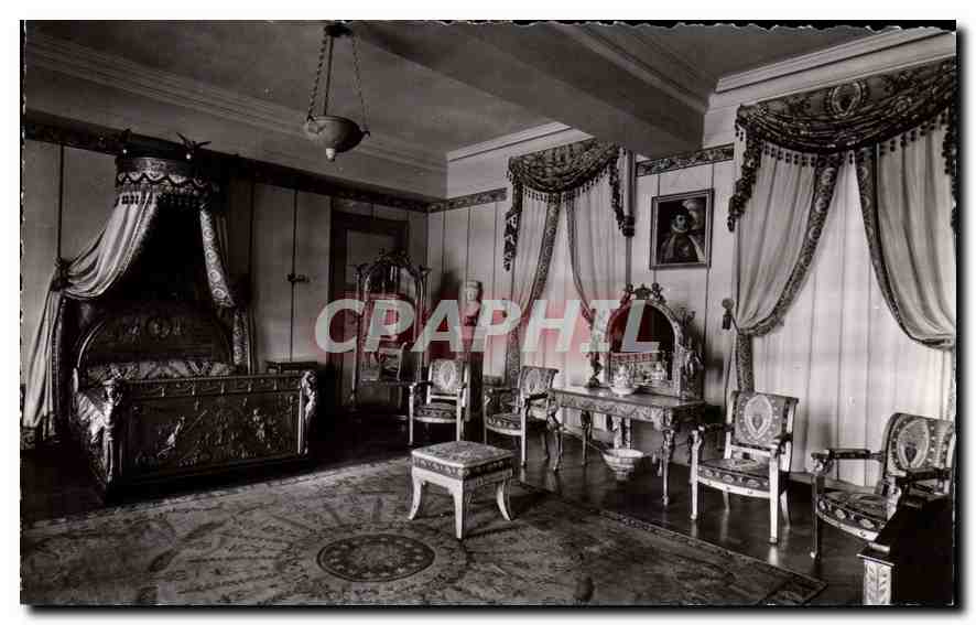 CPA Le Chateau de Malmaison Mobilier offert par Napoleon I a Joseph Bonaparte Roi d'Espagne 