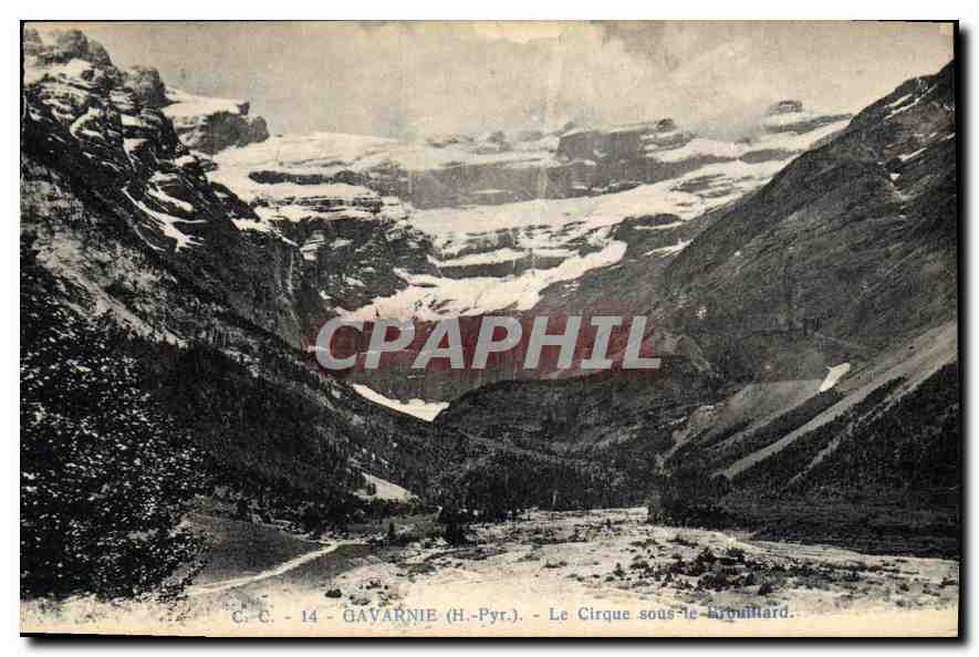 CPA Gavarnie H Pyr le Cirque sous le brouillard 