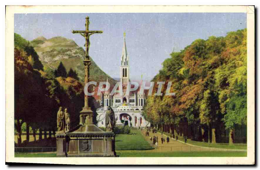 CPA Lourdes Calvaire Breton et Basilique 