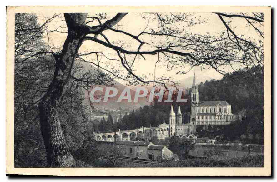 CPA Lourdes la Basilique 
