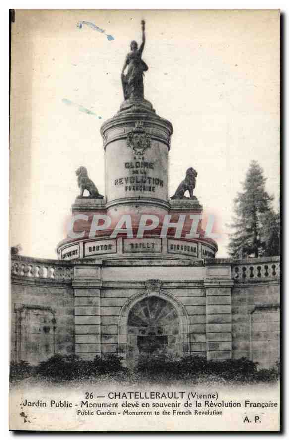 CPA Chatellerault Vienne Jardin Public Monument eleve en souvenir de la Revolution Francaise 