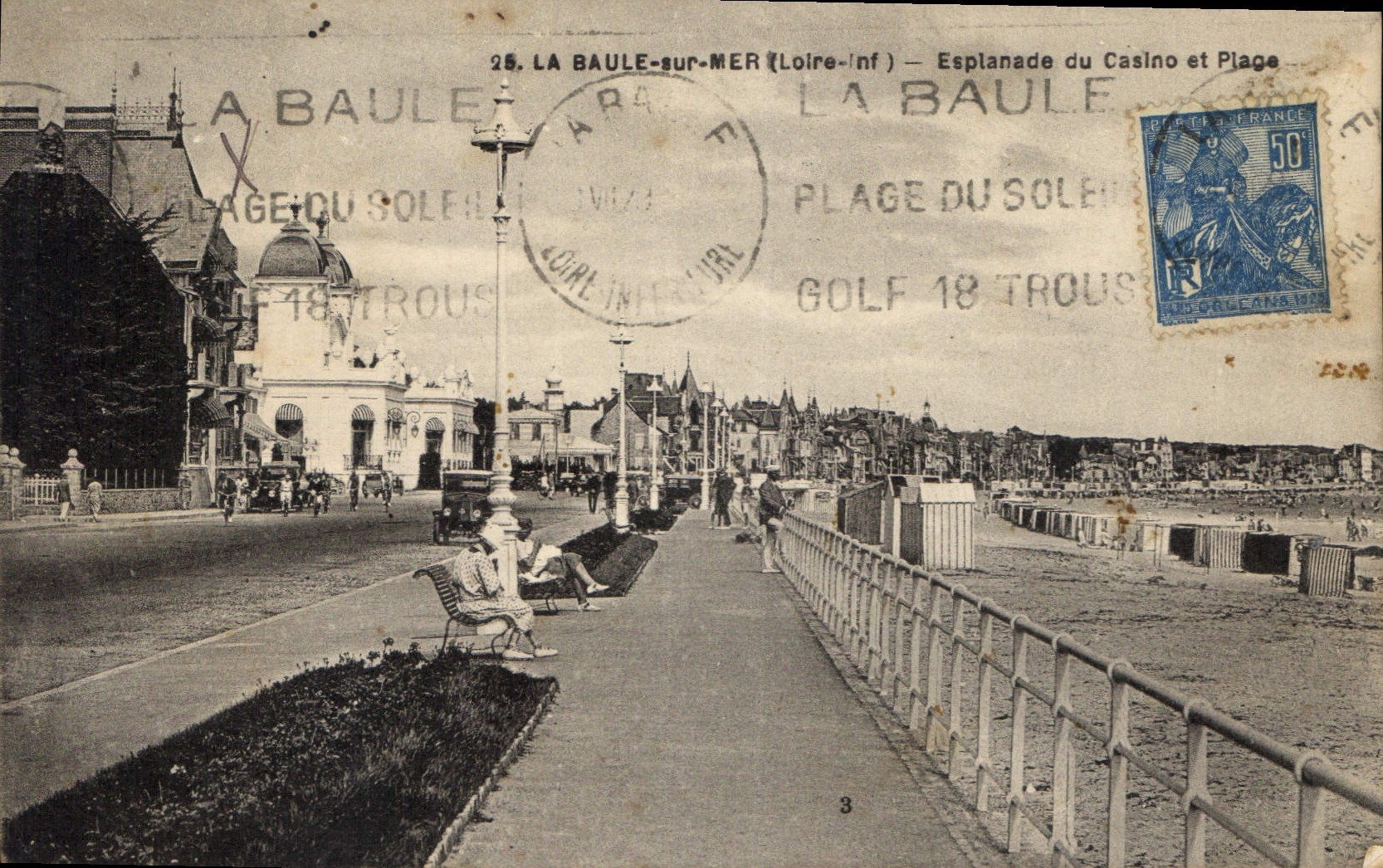 CPA La Baule sur Mer Loire Inf Esplanade du Casino et Plage 