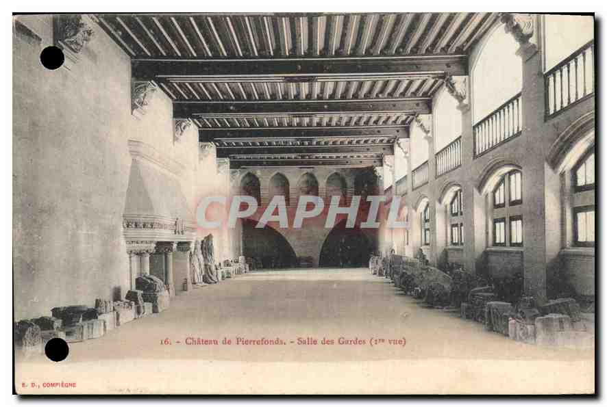 CPA Chateau de Pierrefonds Salle des Gardes 1er vue 