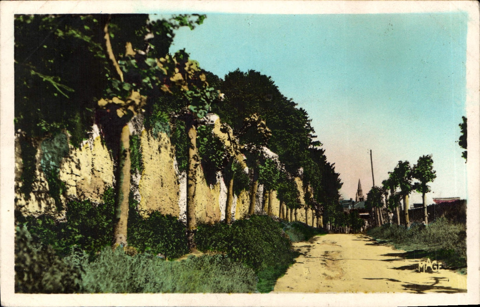 Creye-en-Valois — De Muren — uitgever Mage