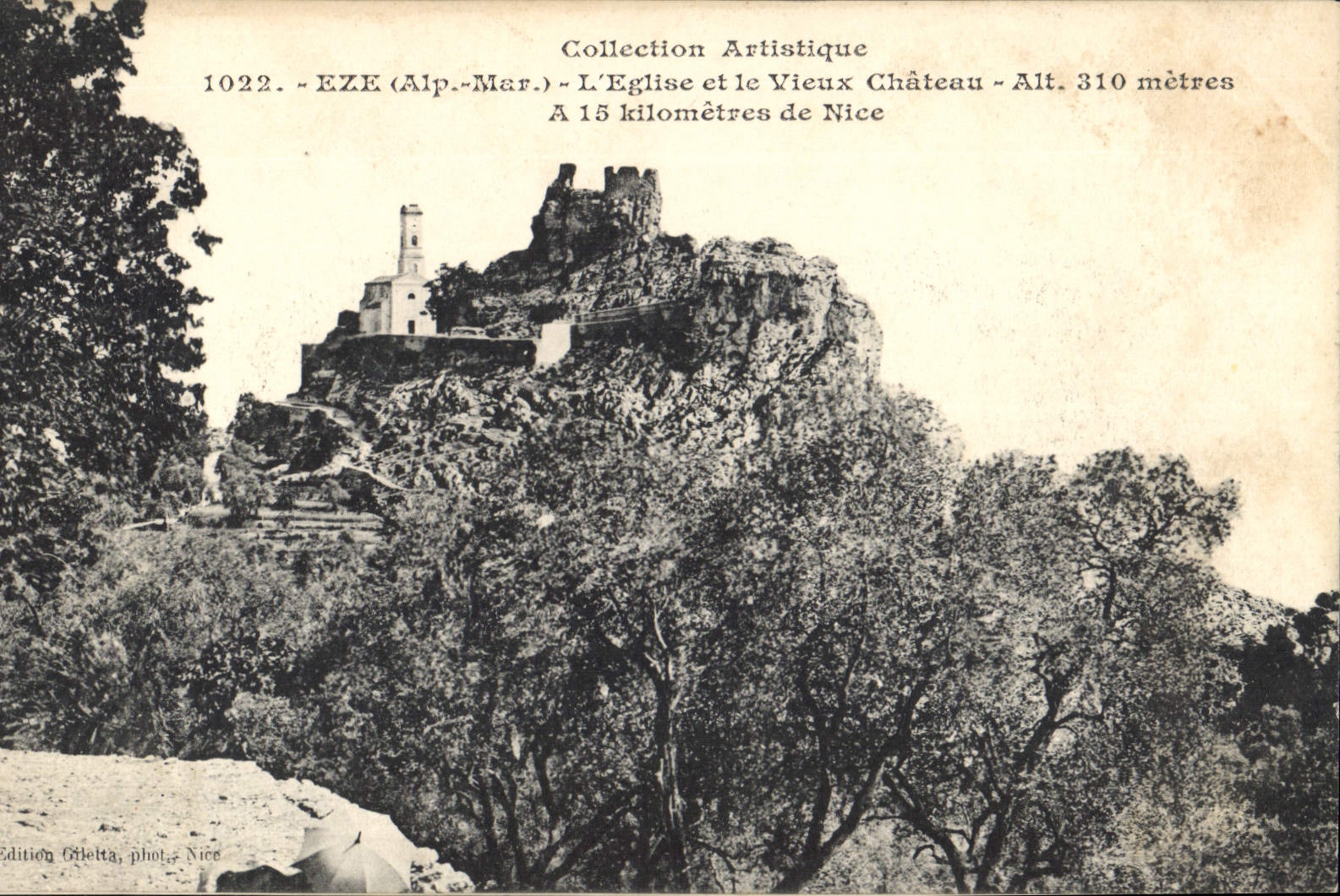 Eze (Alp.-Mar.) — L'Église et le Vieux Château — Alt. 310 mètres — Édition Giletta, phot. Nice, n° 1022