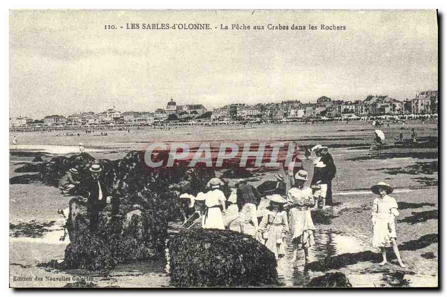 REPRO Les Sables d'Olonne la peche aux Crabes les Rochers 