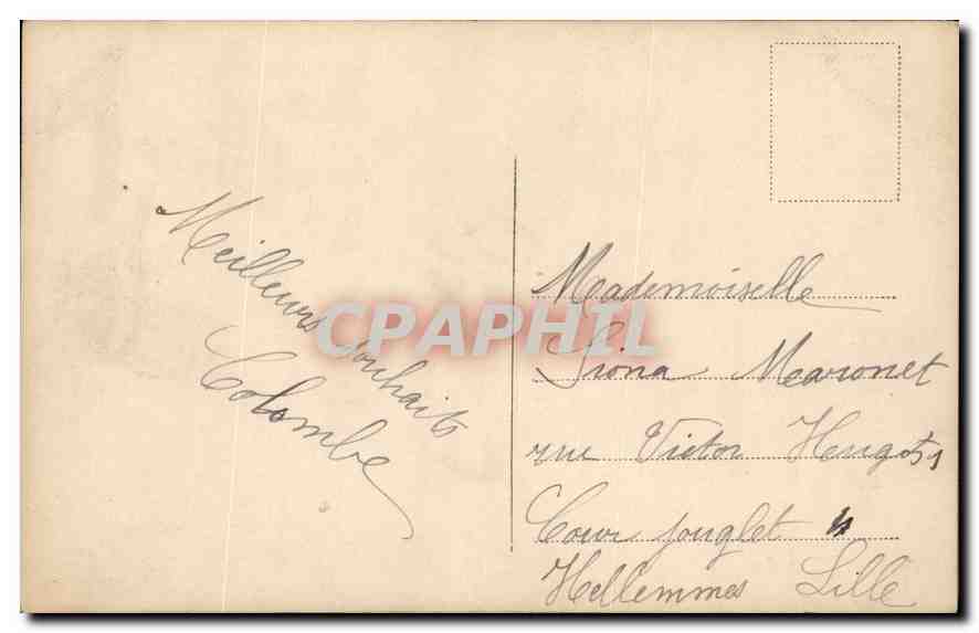 Jeune femme en robe ornée — tenant un bouquet — éditeur Universale n°2201 — Verso
