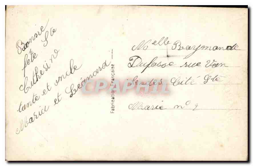 Femme en manteau bleu et bonnet brodé — Léo 440 — Éditeur Léo — Verso