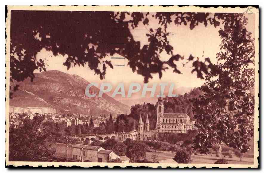 CPA Lourdes la Basilique et le Pic du Jer 