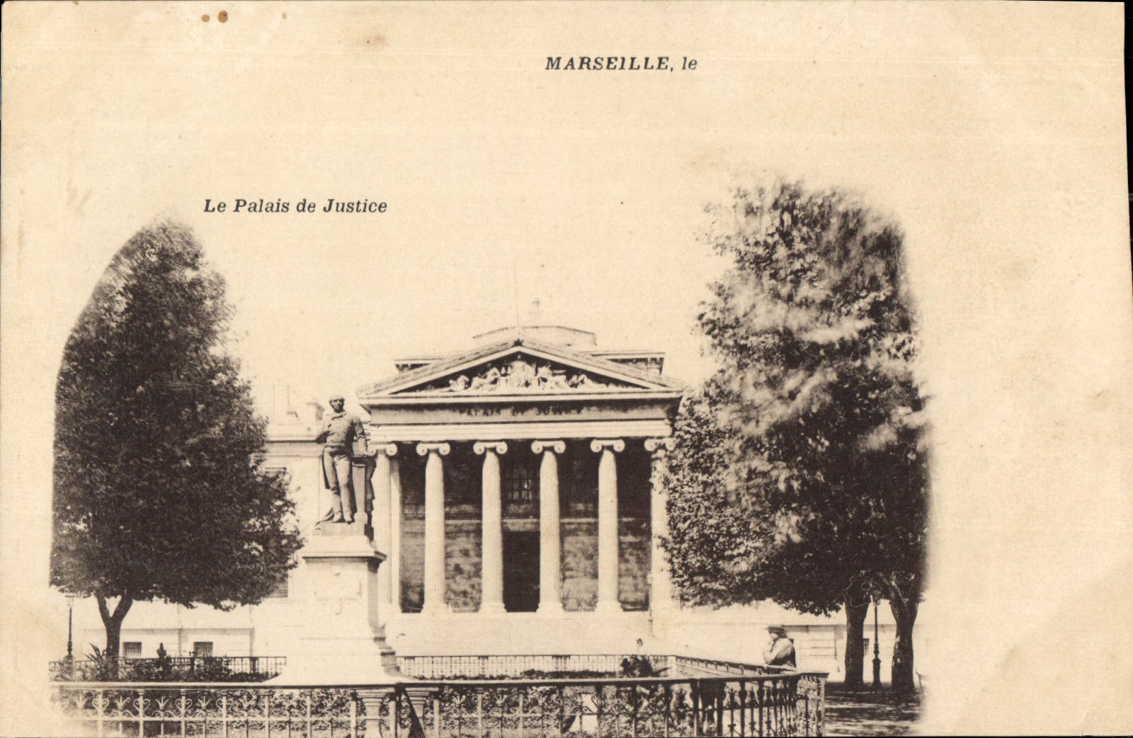 CPA Marseille Le Palais de Justice 