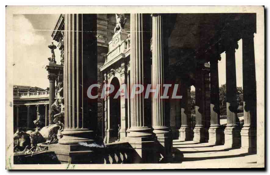 CPA Marseille Le Palais Longchamp Motifs 