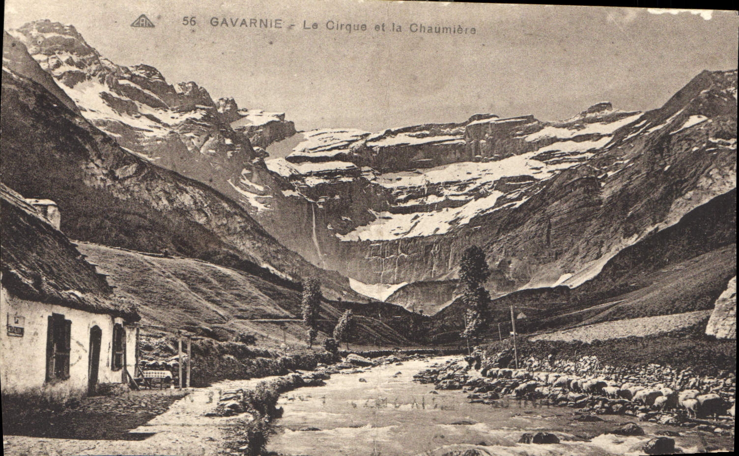CPA Gavarnie Le Cirque et la Chaumiere 