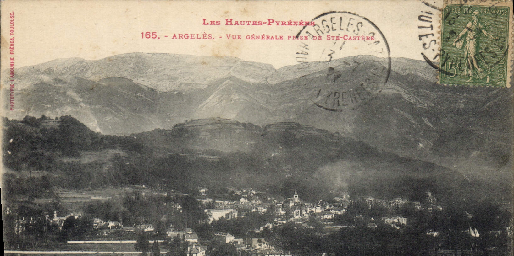 CPA Les Hautes Pyrenees Argeles Vue generale 