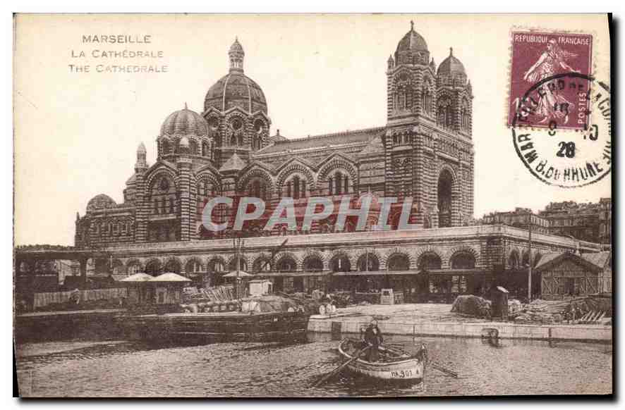 CPA Marseille La Cathedrale 