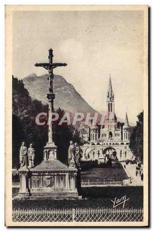 CPA Lourdes la Basilique et le Calvaire Breton 
