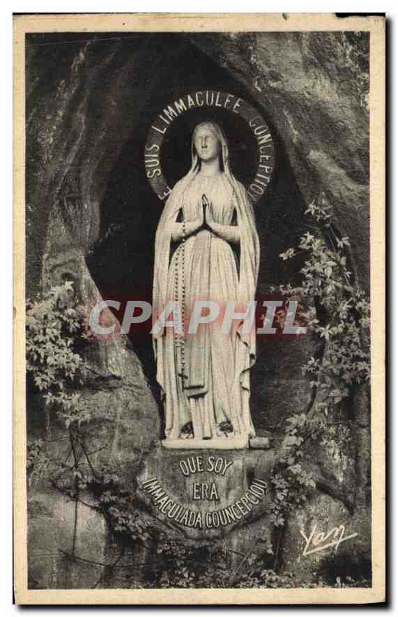 CPA Lourdes la Vierge de la Grotte Miraculeuse 