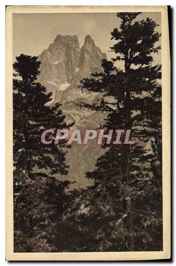 Les Pyrénées - Le Pic du Midi d'Ossau (2.885m) - Face Ouest — Éditions d'Art Vasconia, Pau