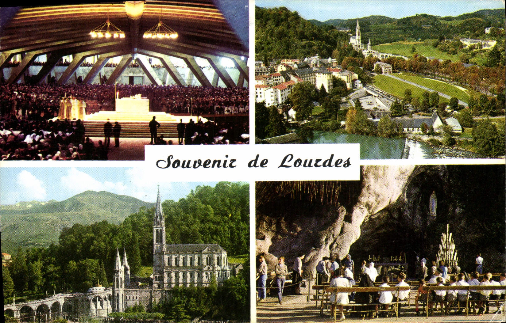 CPA Lourdes Hautes Pyrenees Basilique Ste Pie X interieur de l'eglise souterraine P Vago P Pinsard e